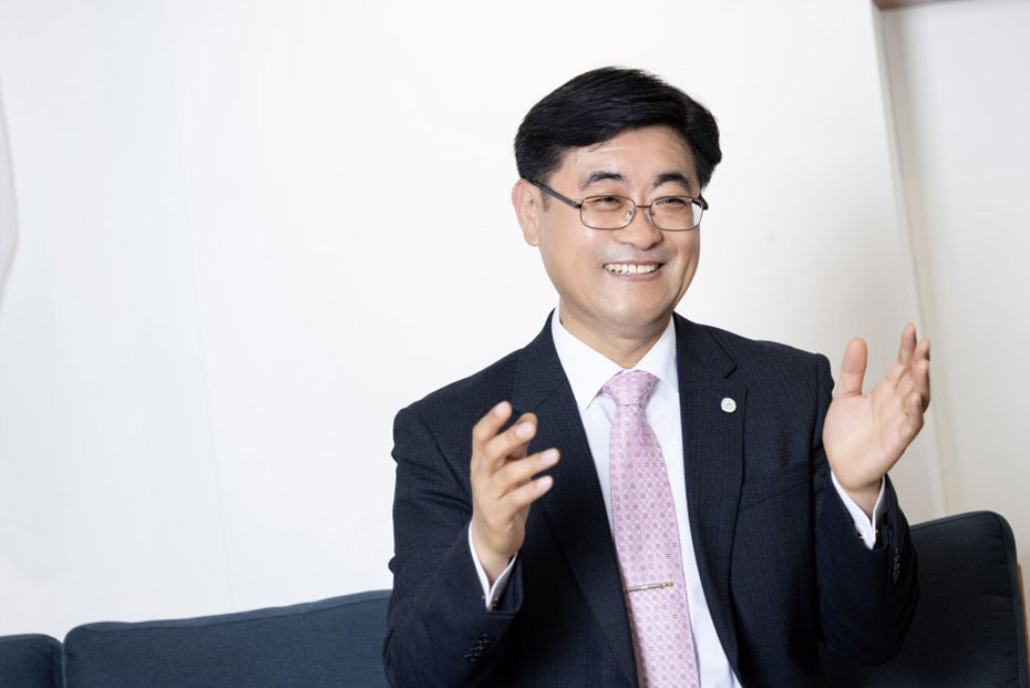 심상택 이사장